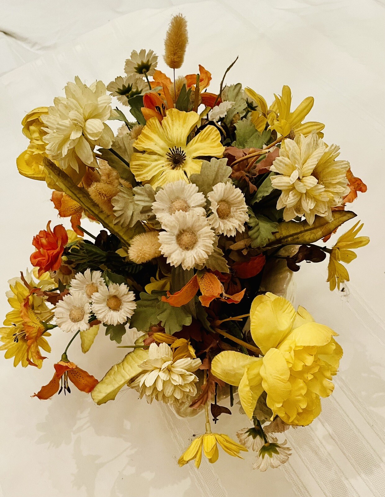 Floral Decor Multiple Silk Flowers In Ceramic Conch Sea Shell Planter 13” H