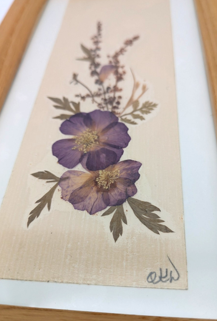Handcrafted Pressed Flowers Pair in Oak Wood Frame Wall Hanging