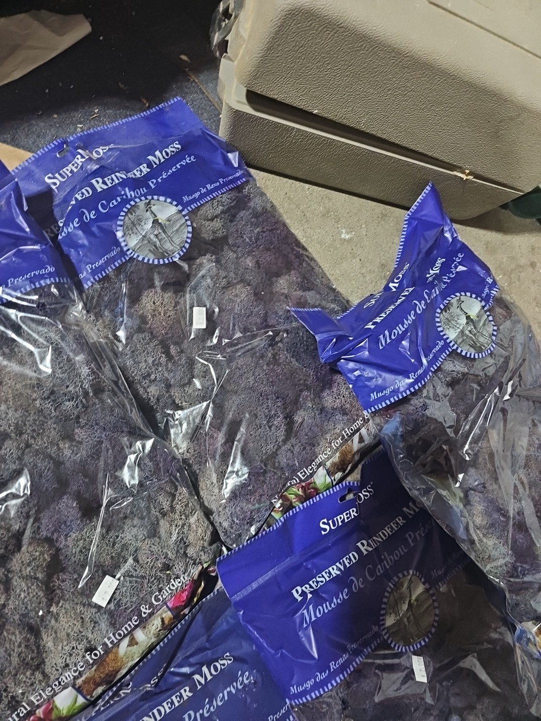 Quality Growers Preserved Reindeer Moss Purple/blue/grey/black 9 Bags
