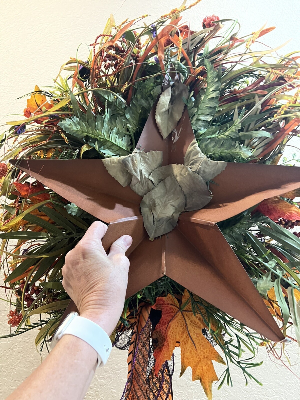 Haunted House Halloween Wreath EUC