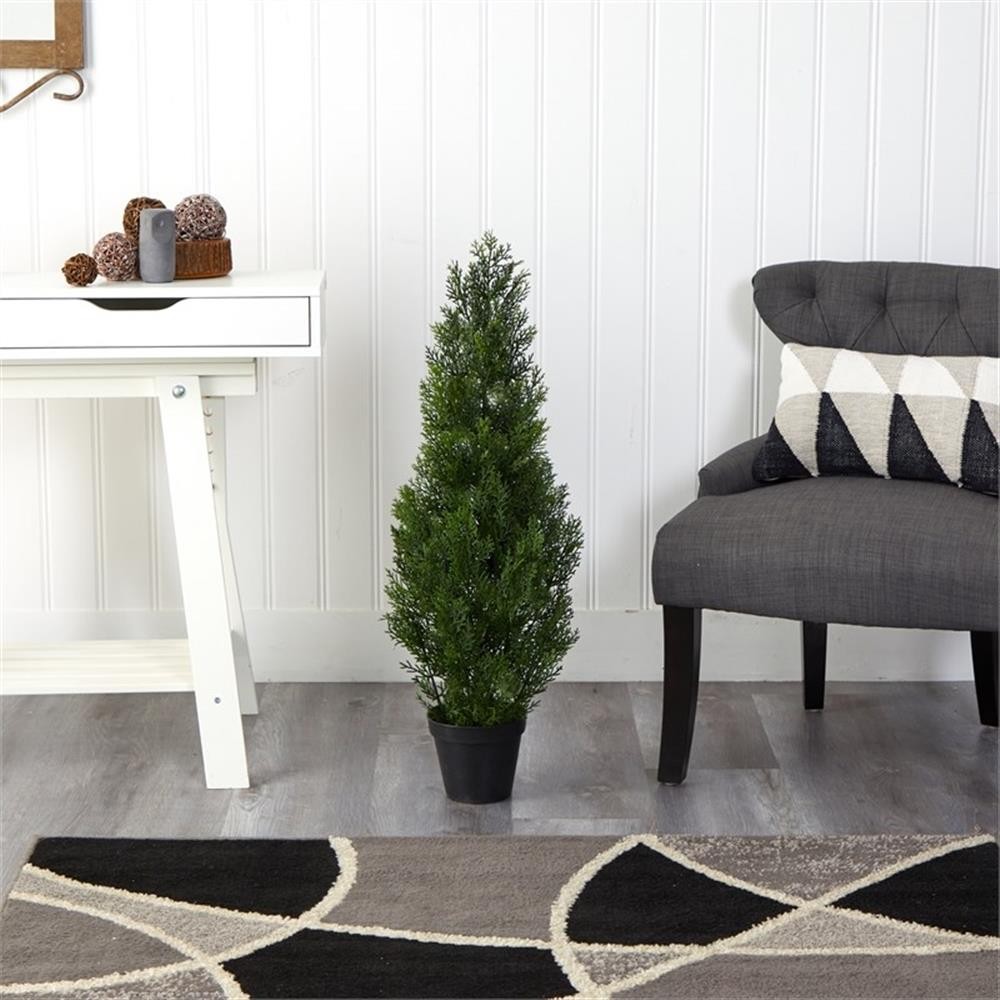 Pemberly Row Indoor/Outdoor 36″ Mini Cedar Pine Tree in Green/Black