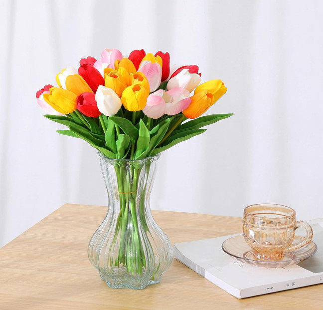 Multicolor Artificial Tulips Bouquet – Pack of 10 Flowers (5 cm, Multicolor)