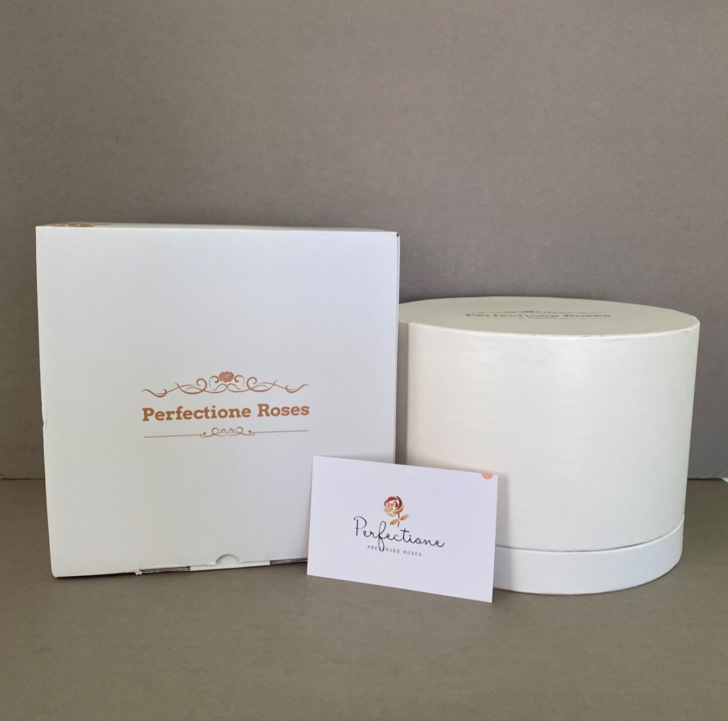 NIB Perfectione 27 Preserved Real Red Roses in Round Box ~ Lasts 3-5 Years
