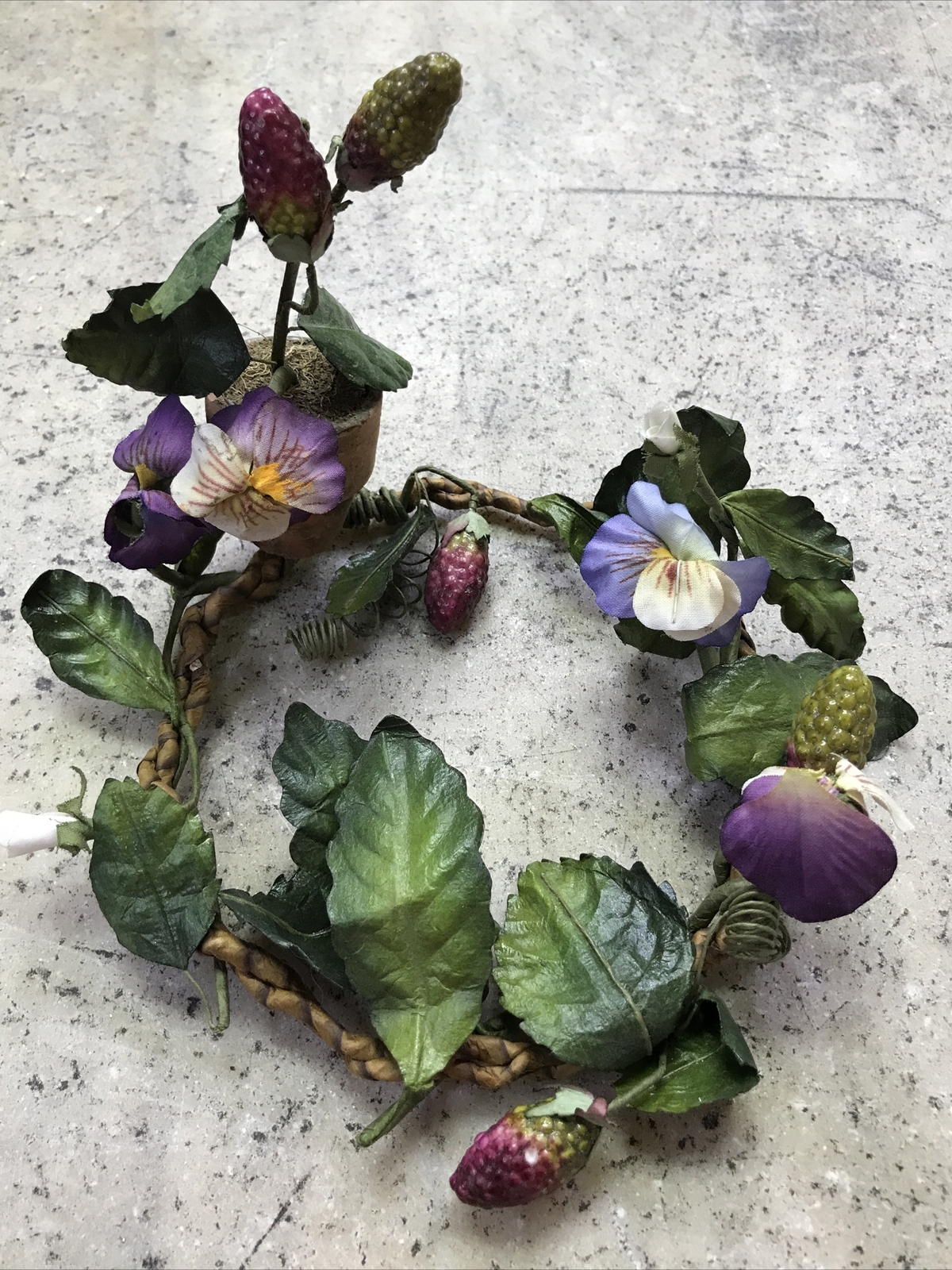 Vintage Spring Summer Purple PANSY CANDLE RING Floral Wreath 6” – Fast Ship!