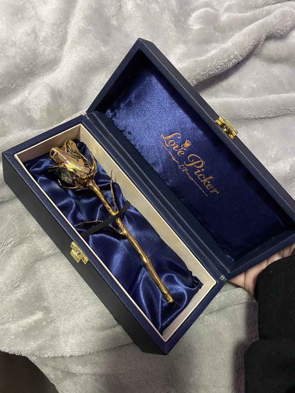 real rose dipped in 24k gold