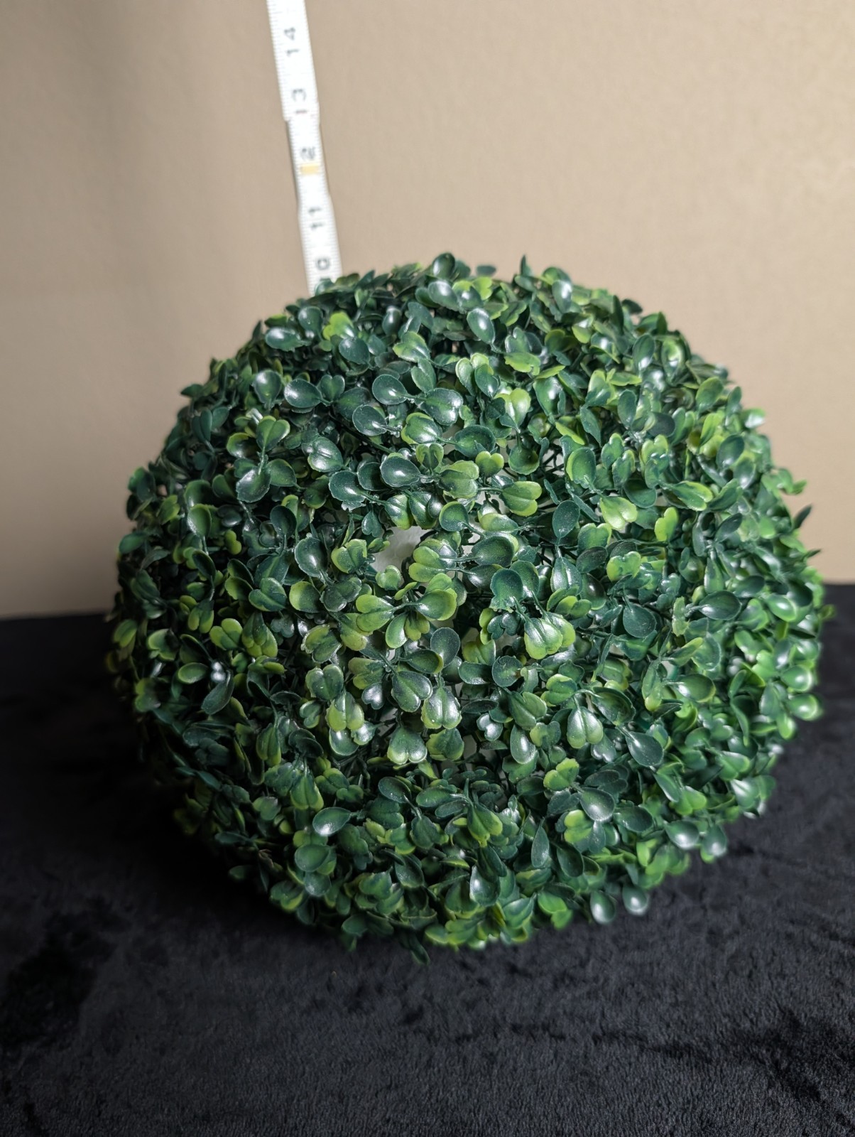 Artificial Topiary Boxwood Ball 2- Piece, 1 Ball, 10-inch Diameter Greenery