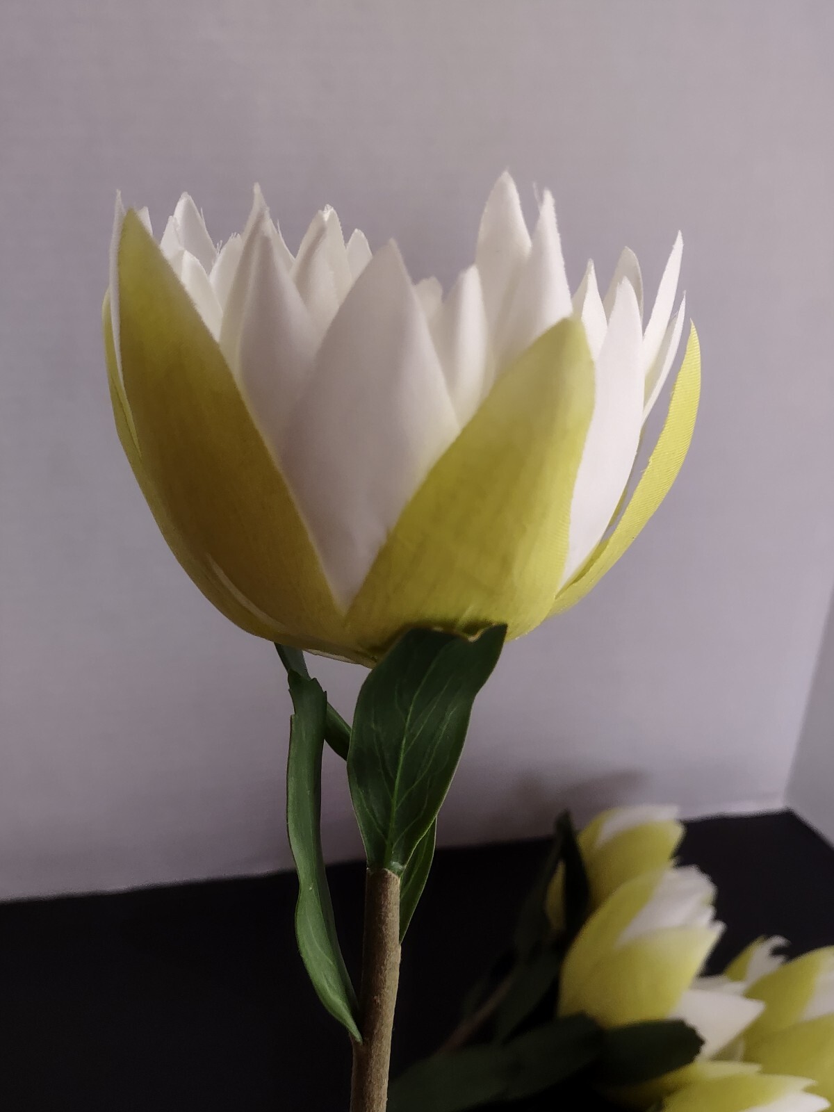 Artificial lotus blossom flower Stems (Six Stems) FL3502CR
