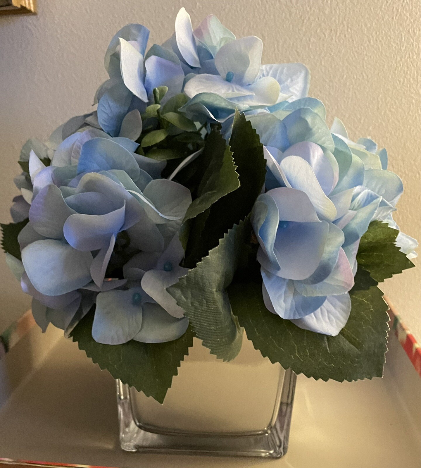 NWOT 10” Faux Blue Hydrangea Arrangement in Silver Mercury Glass Vase Lovely!