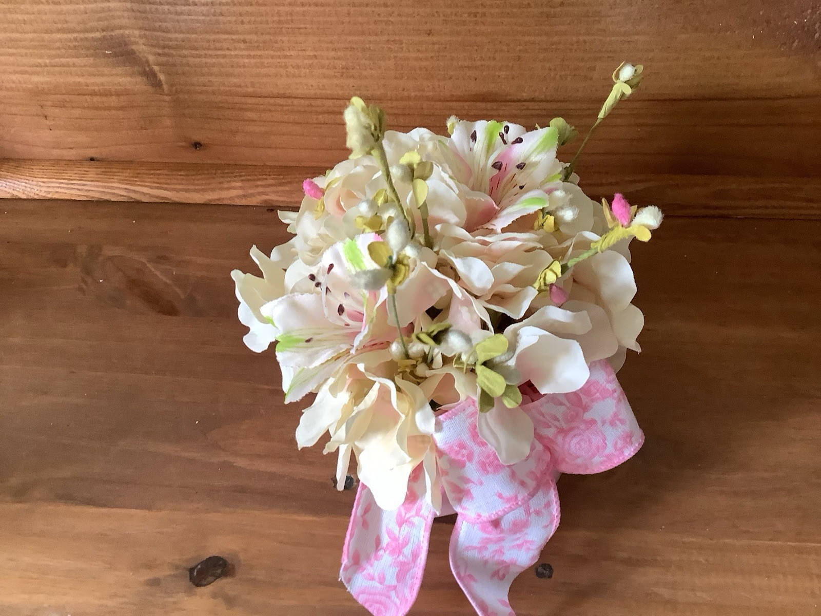 Artificial Hydrangea Flower Arrangement White Pink Green in Pink Ceramic Truck