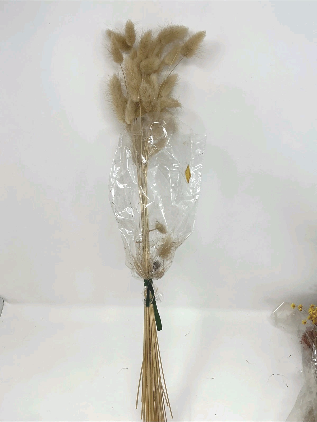 Vintage Dried Flower Bunches Lot of 8 Bunches 12″ – 30” L Crafts Floral Bouquets