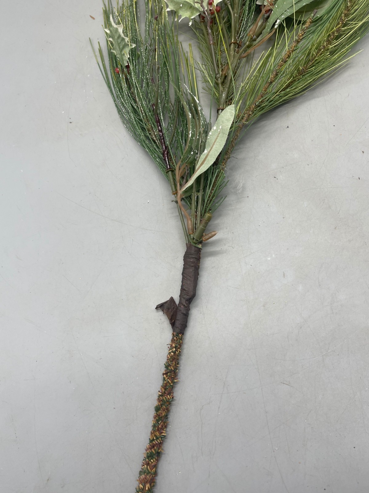 Christmas artificial decor plant pine tree branch holly madrone bulb crafts READ
