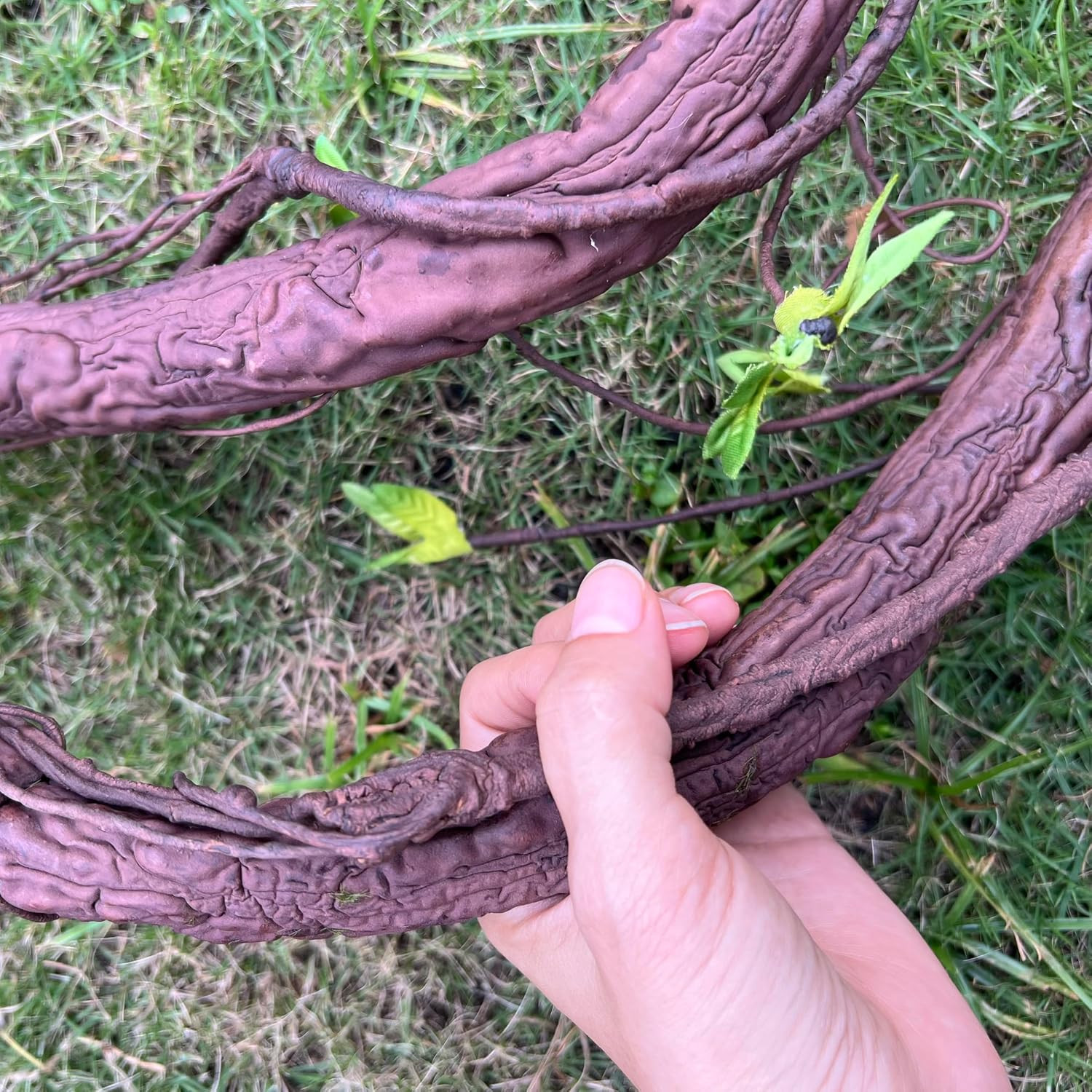 Bendable Artificial Tree Thick Trunk Twigs Cane Climbing Vine Branches with Moss