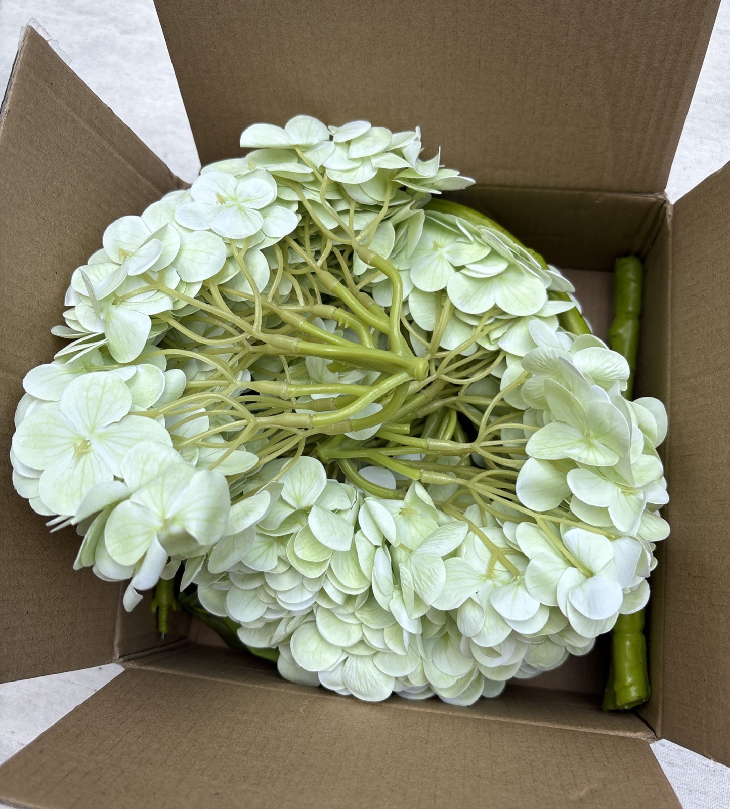 4 Pcs 21″ Light Green Hydrangea Artificial Flowers Real Touch Fake Hydrangea