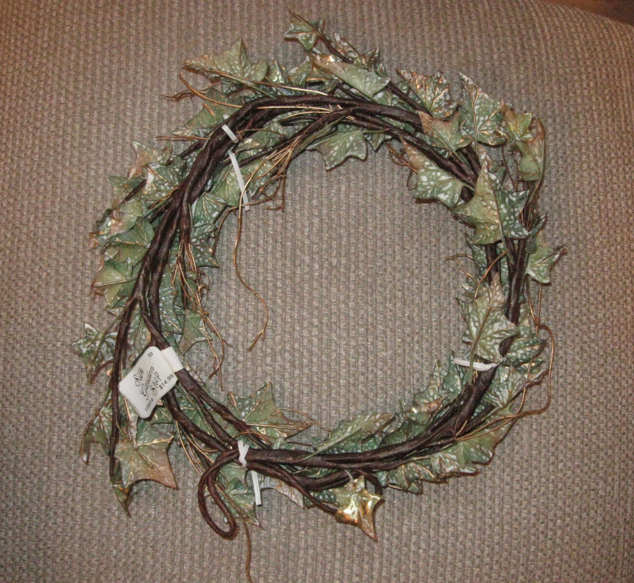 4′ Grapevine Garland with Ivy Leaves
