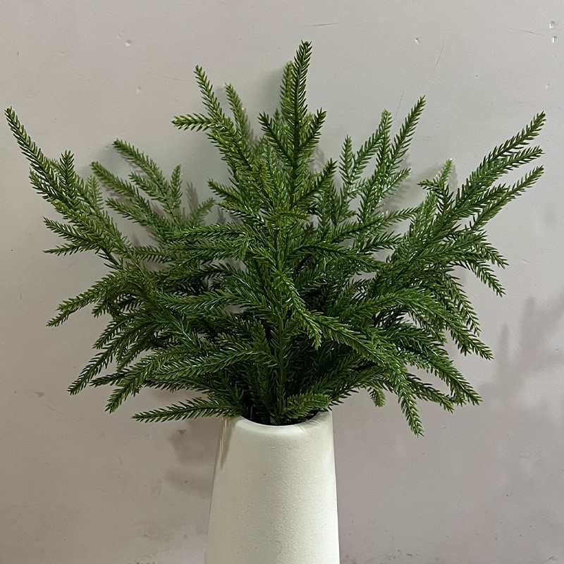 8 Pcs Artificial Pine Sprigs Festive Greenery Marry Christmas Floral Decoration