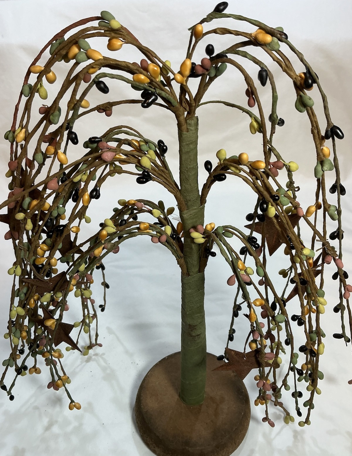 NEW Primitive Sage, Mustard, Lime, Black Pip Berry 13” Willow Tree W/Rusty Stars