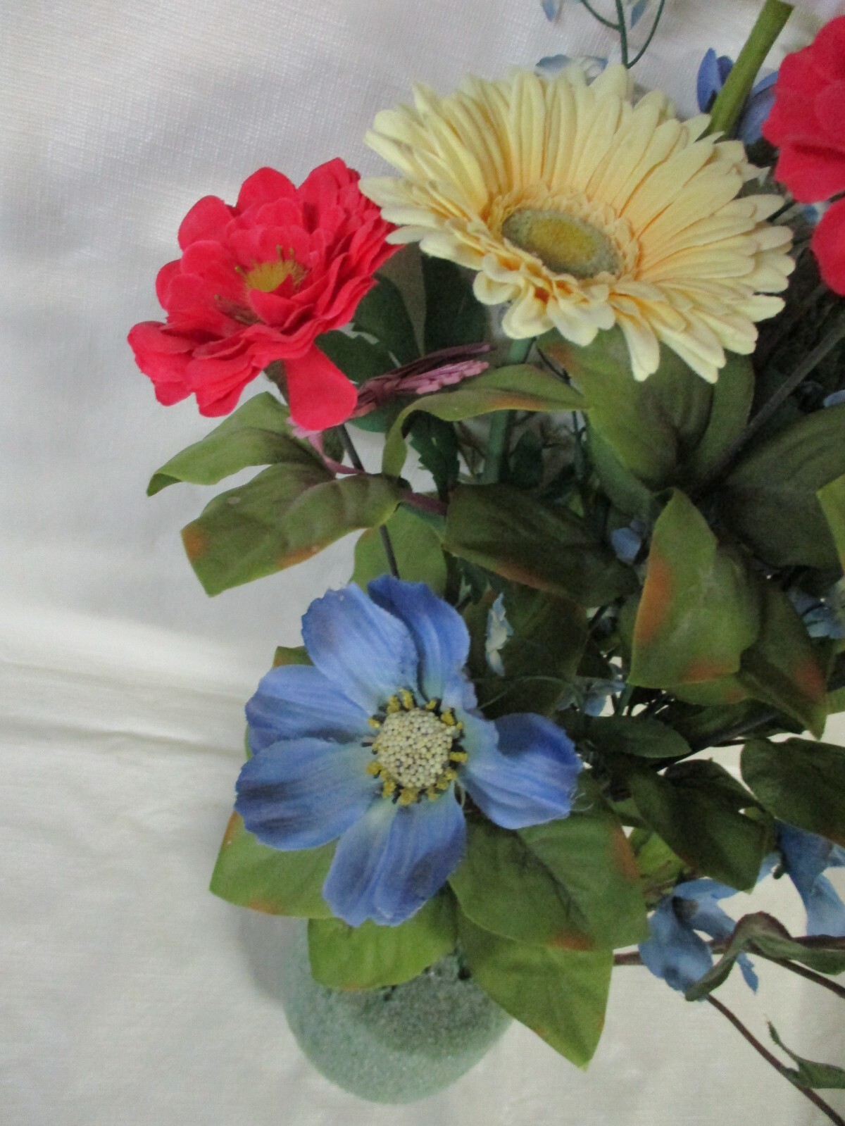 Vintage Mix Lot of Artificial Flowers – 5.5″ to 20″ in Length