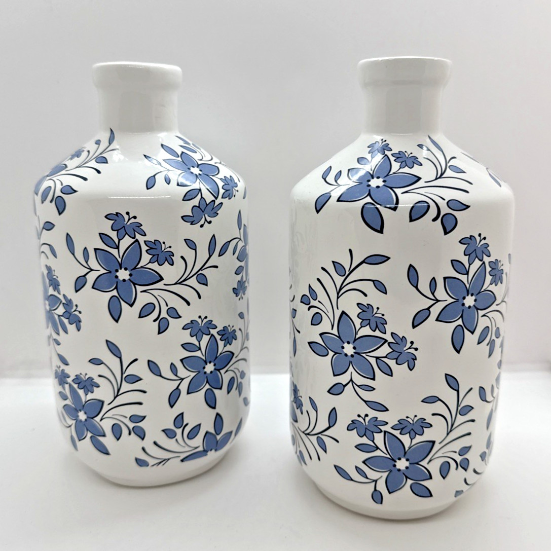 Lot of 2 Vase Floral Blue White Ceramic 8 1/4″ New