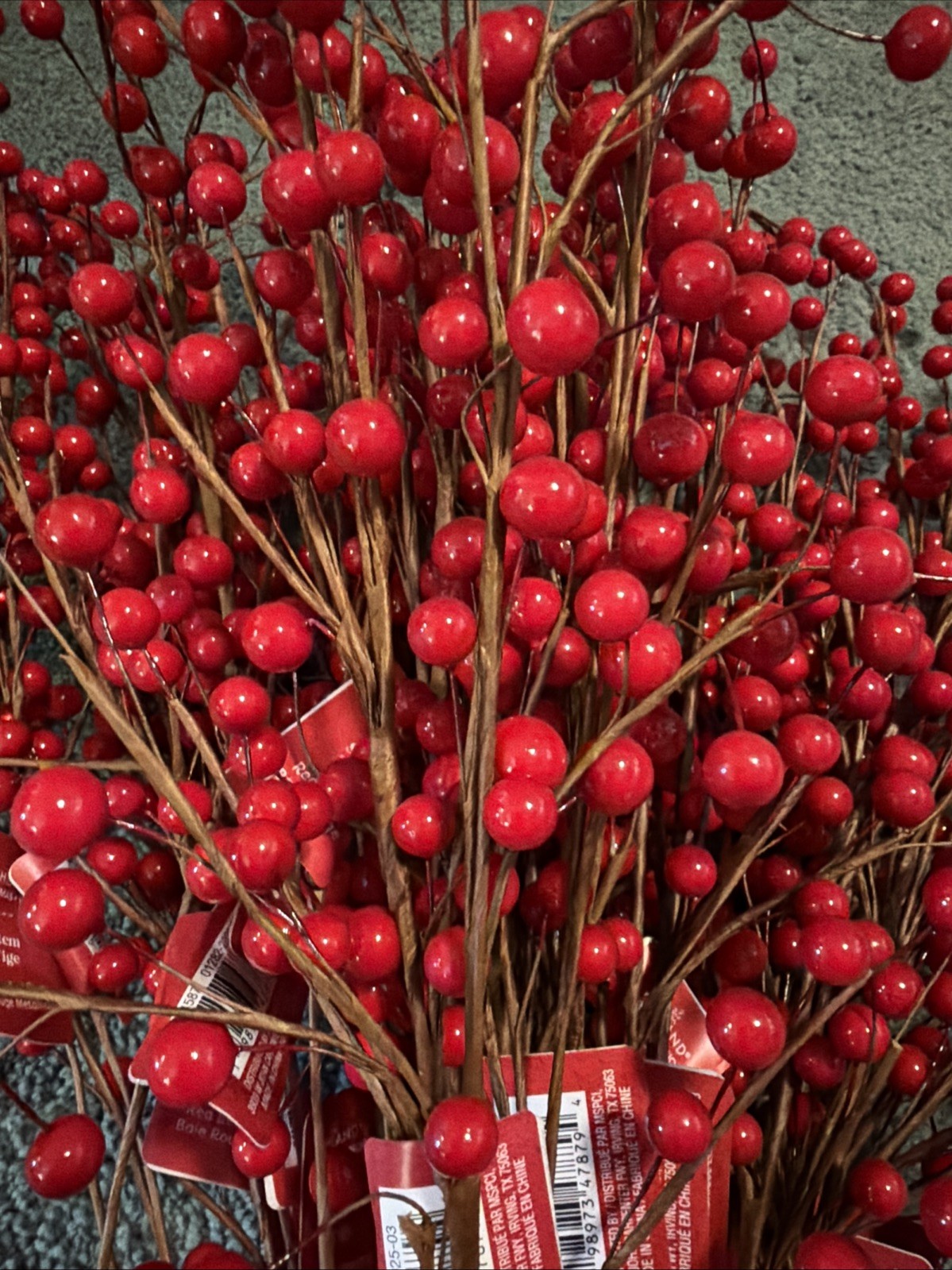 Ashland NWT Dark Red Berry and Red Berry Stems Lot of 30 New