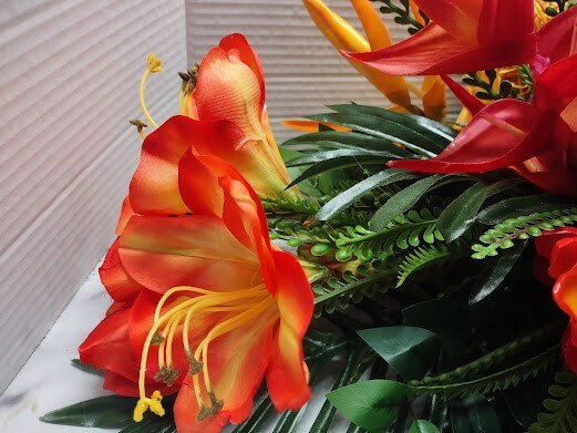 Large Tropical Table Centerpiece