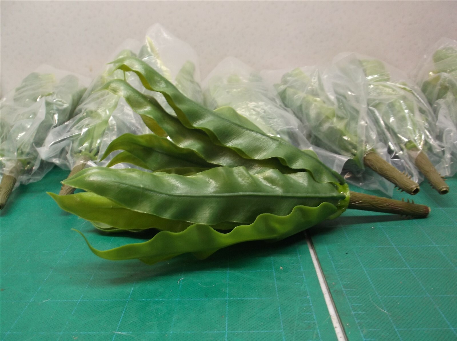 2-8 Piece Sets Indoor 9 in. Birds Nest Fern Artificial Plant
