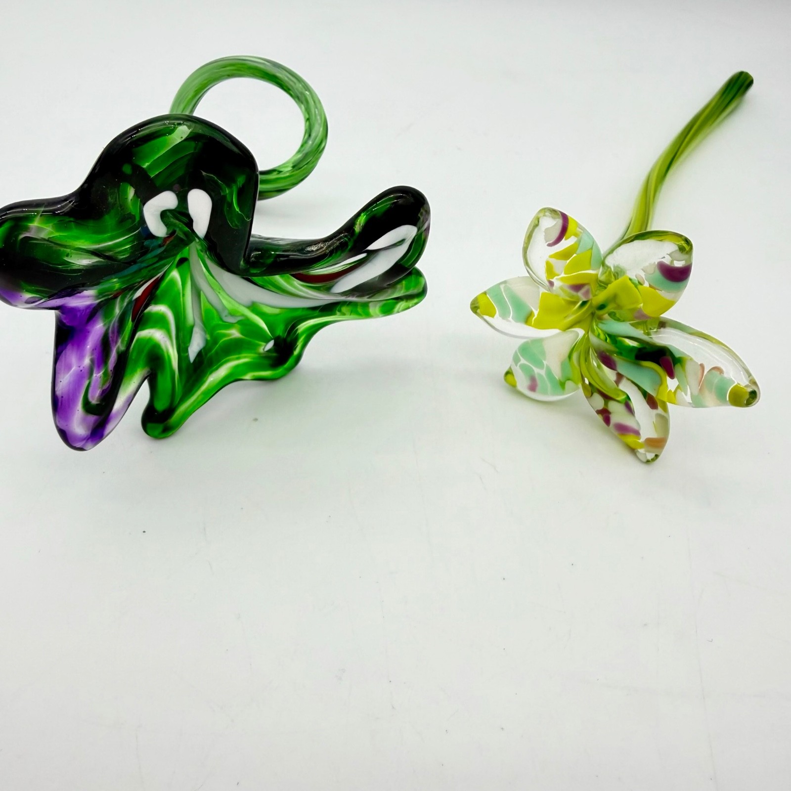 Vtg Hand Blown Art Glass Flowers Murano Style Green Purple Yellow Frit Set 2