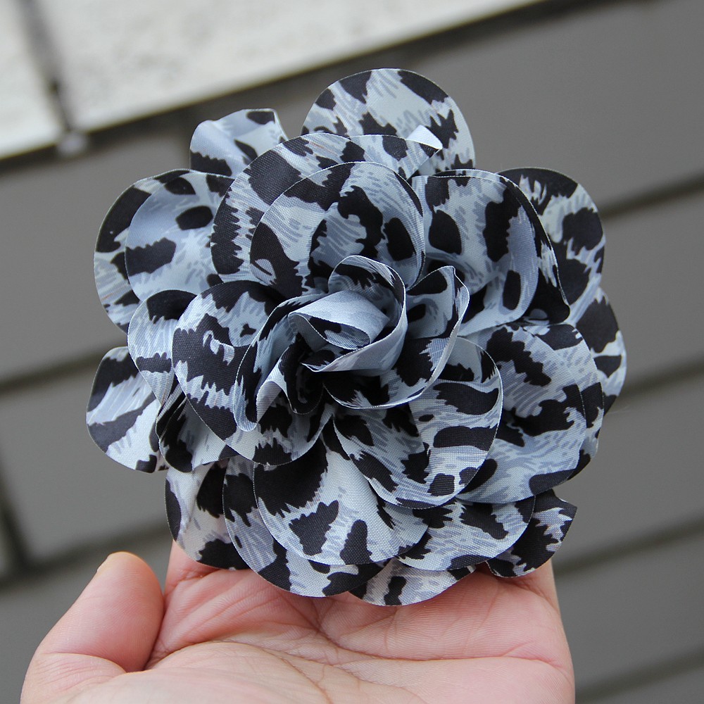 11cm Handmade Fabric Leopard Print Flower Brooches for Women Wedding Party Badge