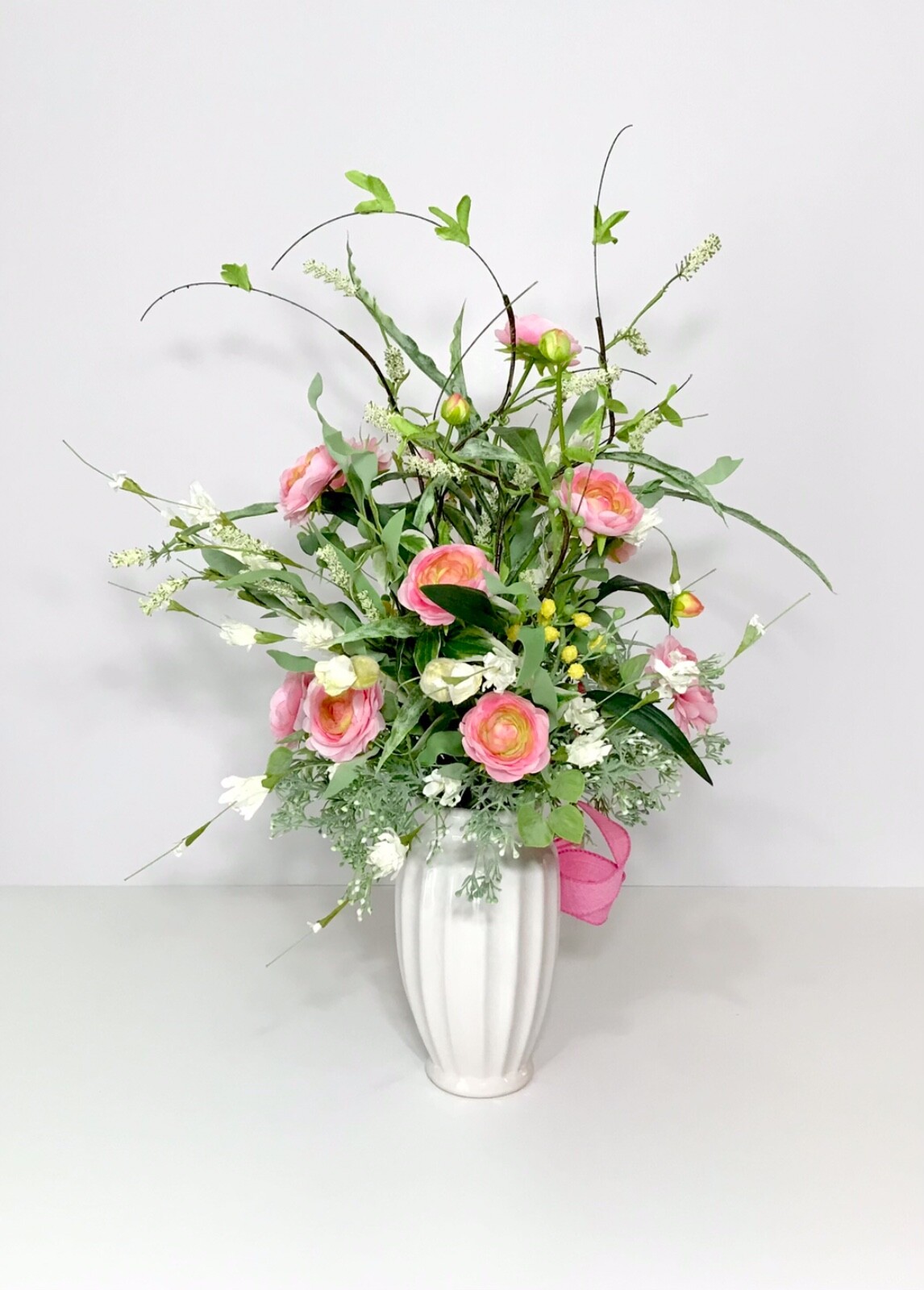 ELEGANT PINK YELLOW FLORAL ARRANGEMENT WHITE CERAMIC VASE CENTERPIECE GIFT NEW