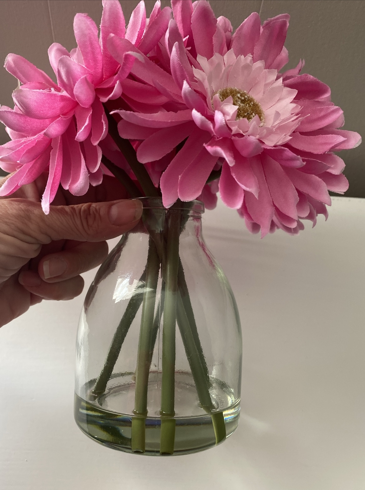Faux GERBERA FLOWER Arrangement in Clear GLASS VASE PINK YELLOW GREEN PRETTY!