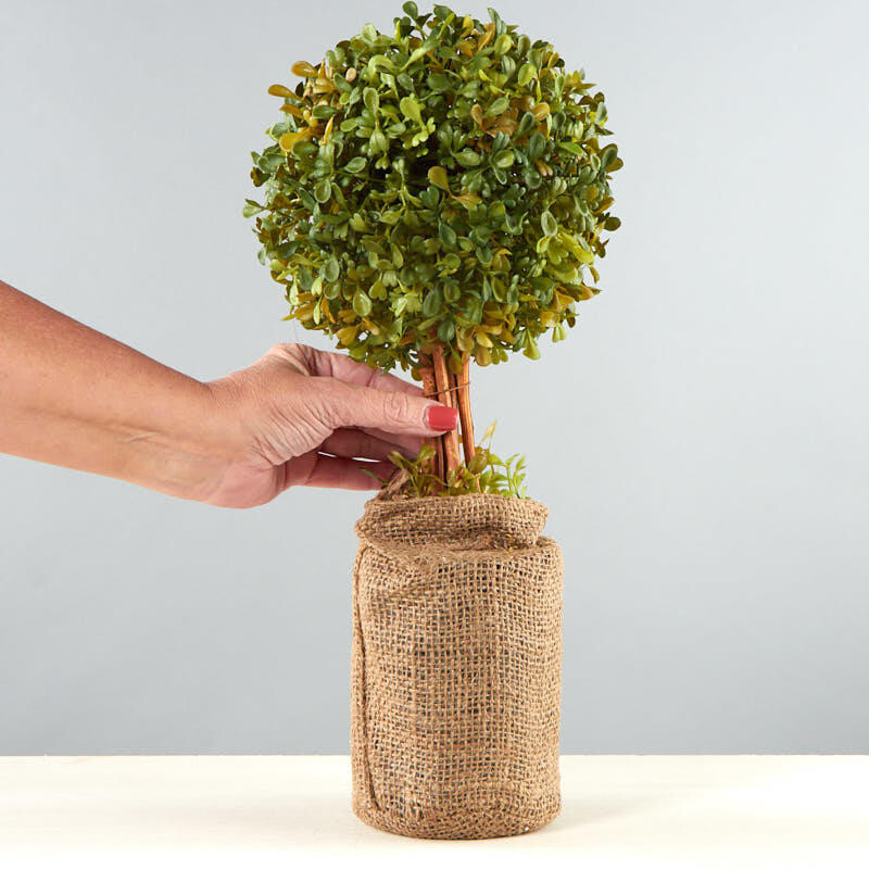 Set of 2 Artificial 15-1/2″ Tall Boxwood Topiaries with Burlap Bases
