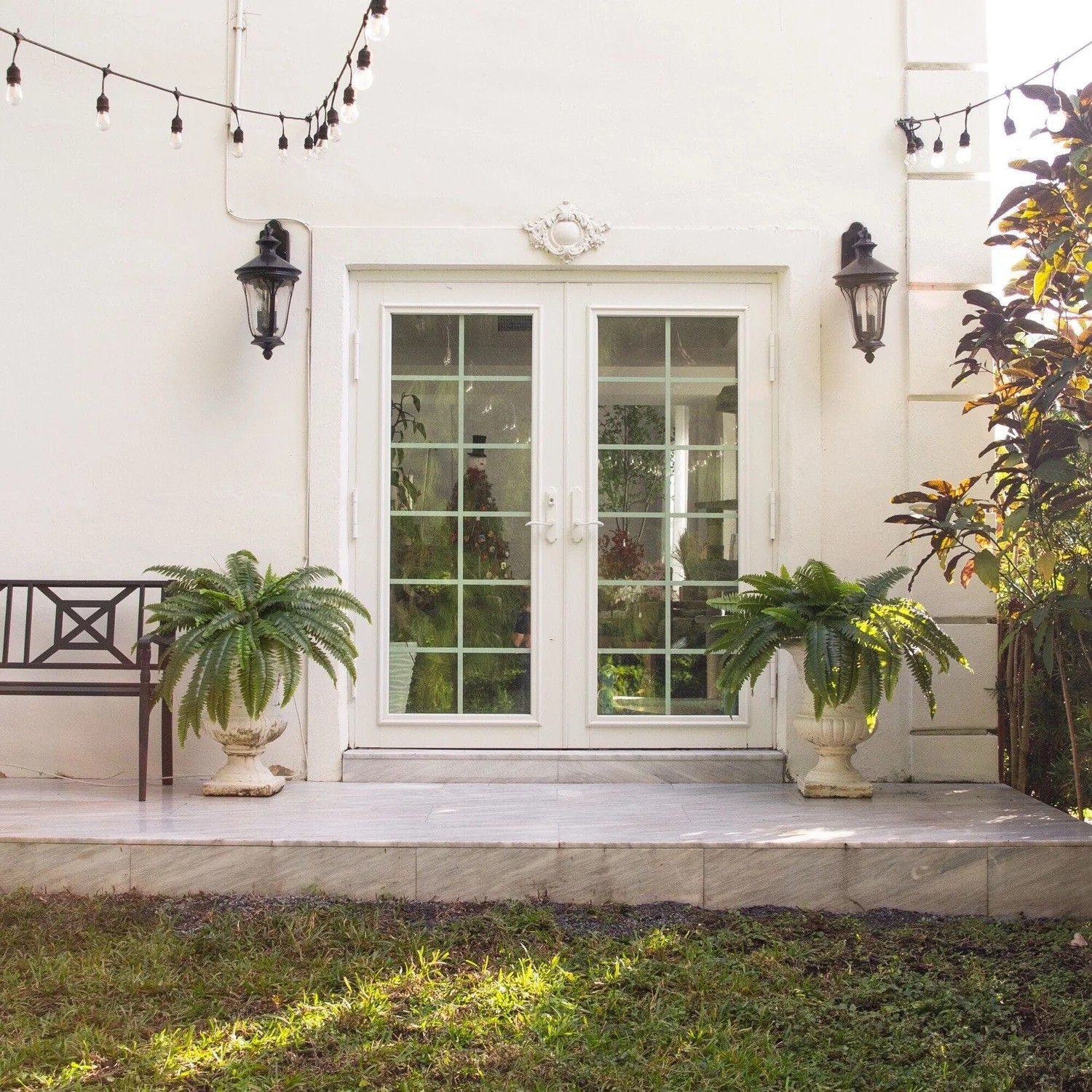 48″ UV Resistant Artificial Boston Fern (Indoor/Outdoor) – Set of 2