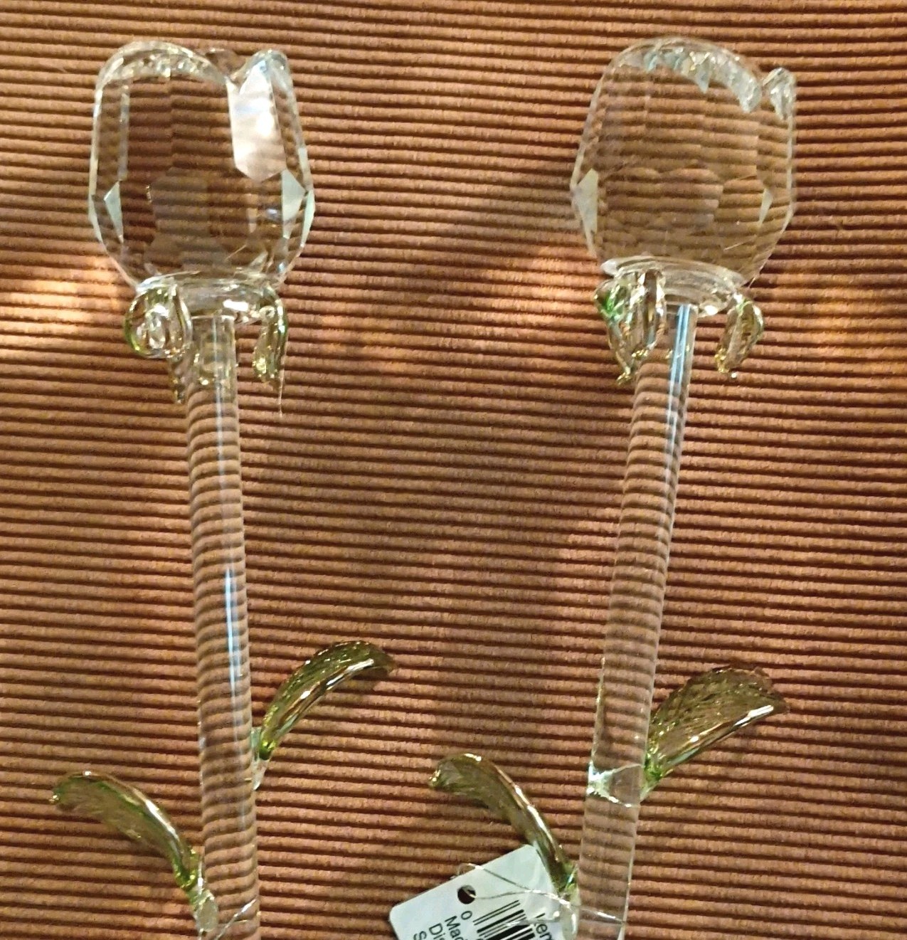 8 pc Hand blown Glass Roses with delicate green leaves on long stem.