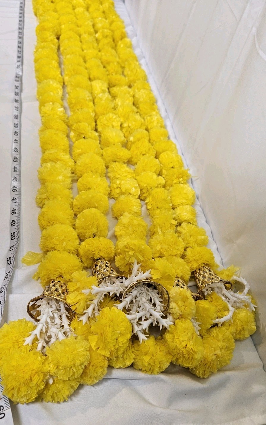 Artificial Marigold Flower Garlands With BELLS Pack of 5 – 5ft Each 50th Anniv
