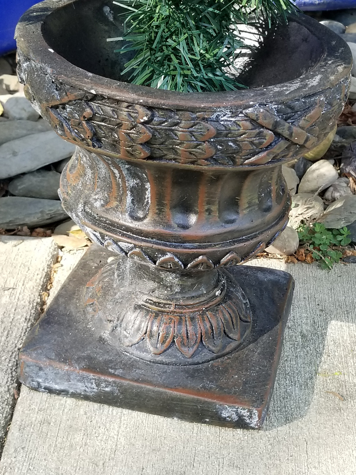 A PAIR OF DECRATIVE ARTIFICIAL FAUX POTTED PORCH PINE PLANTS 4′