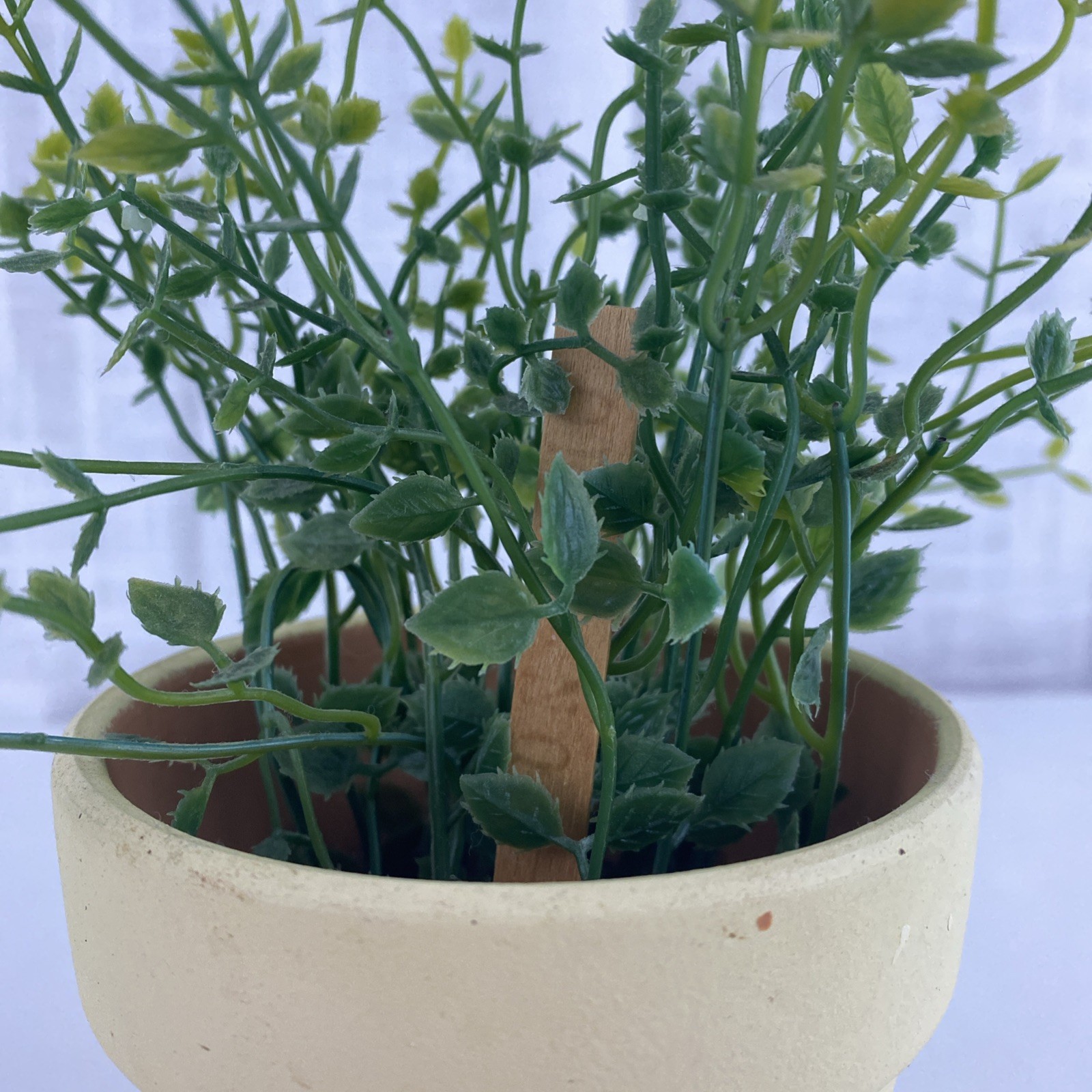 Artificial Plant Oregano Yellow Terracotta Clay Flower Pot Home Herb Indoor