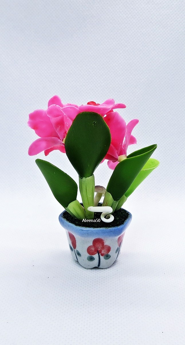 US Stock 3″H Hand-Clay-Crafted Artificial Mini Ruffled Cattleya Orchid-Potted