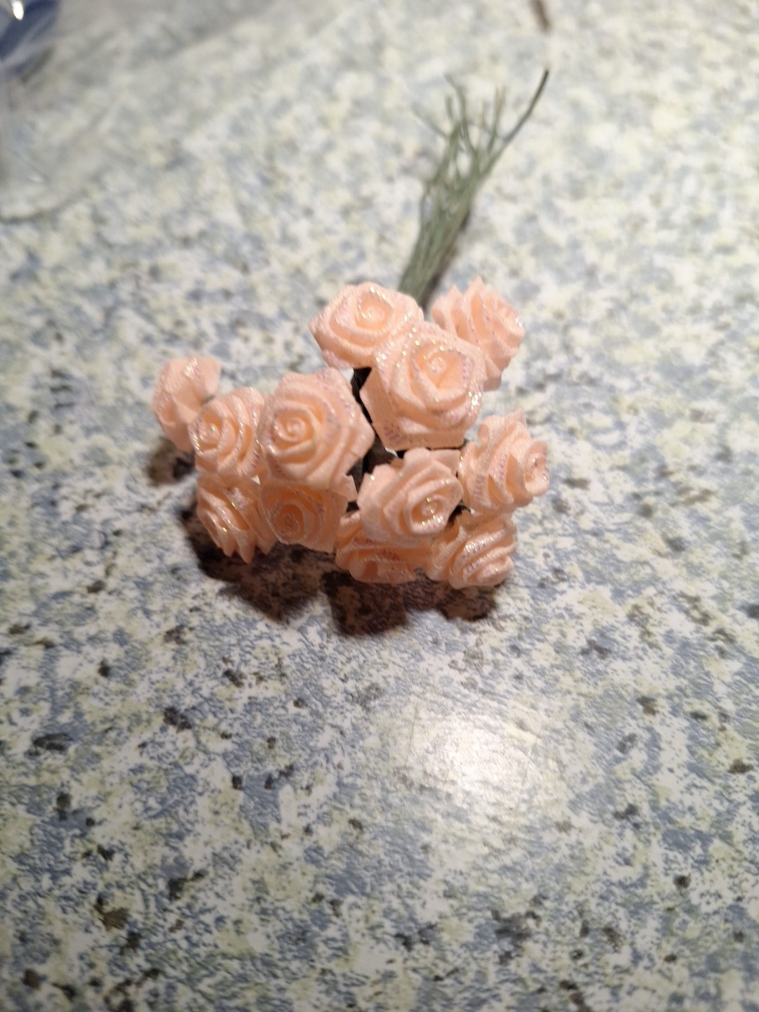 Mini Roses 4oz Of 18mm Roses