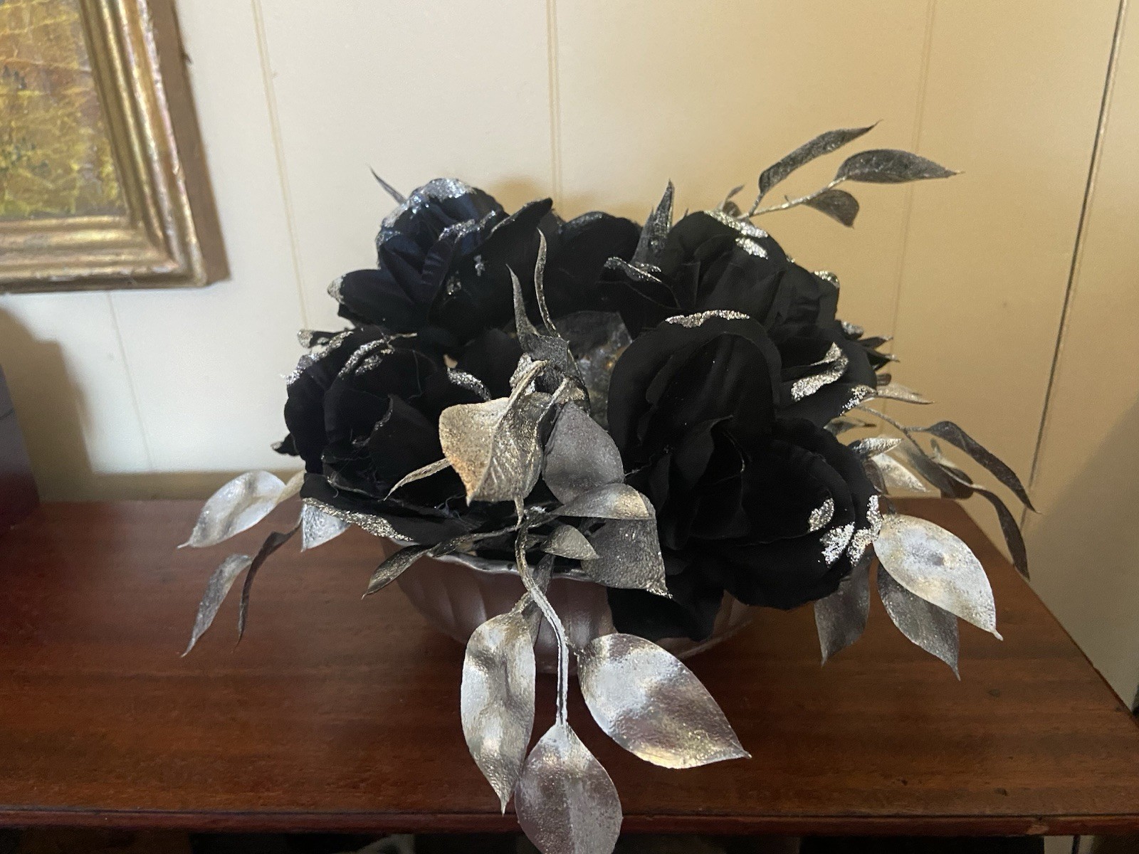 Handcrafted Black And Silver Glitter Rose Arrangement