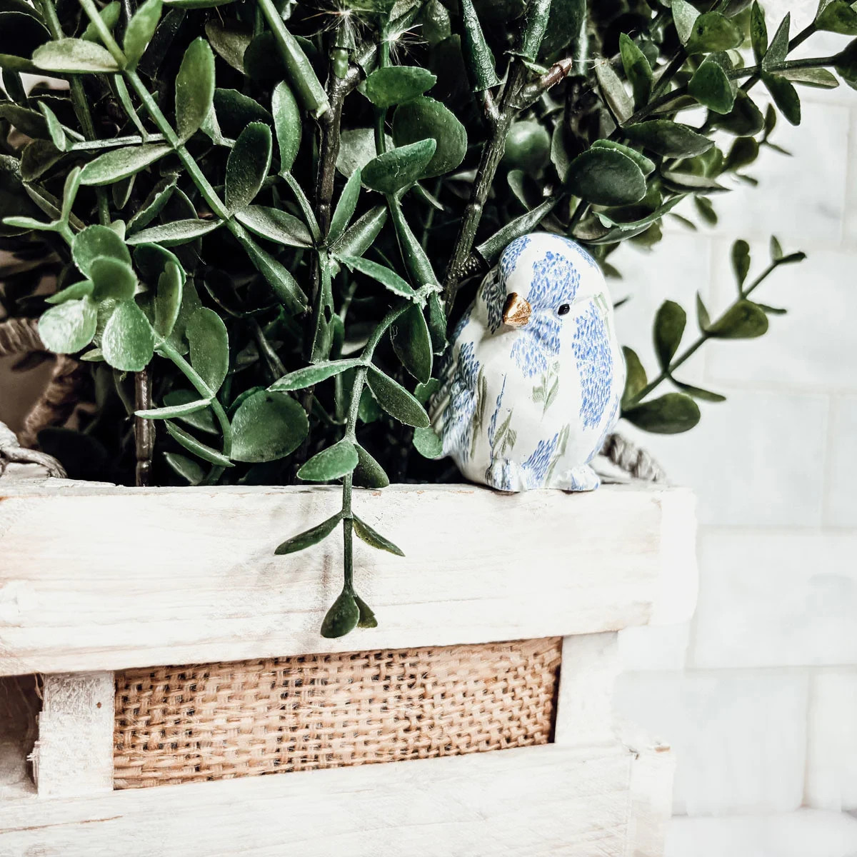 Small Blue Hydrangea Bird Cute Floral Pattern 1 1/4″ W x 2 1/2 D x 2″ H NEW