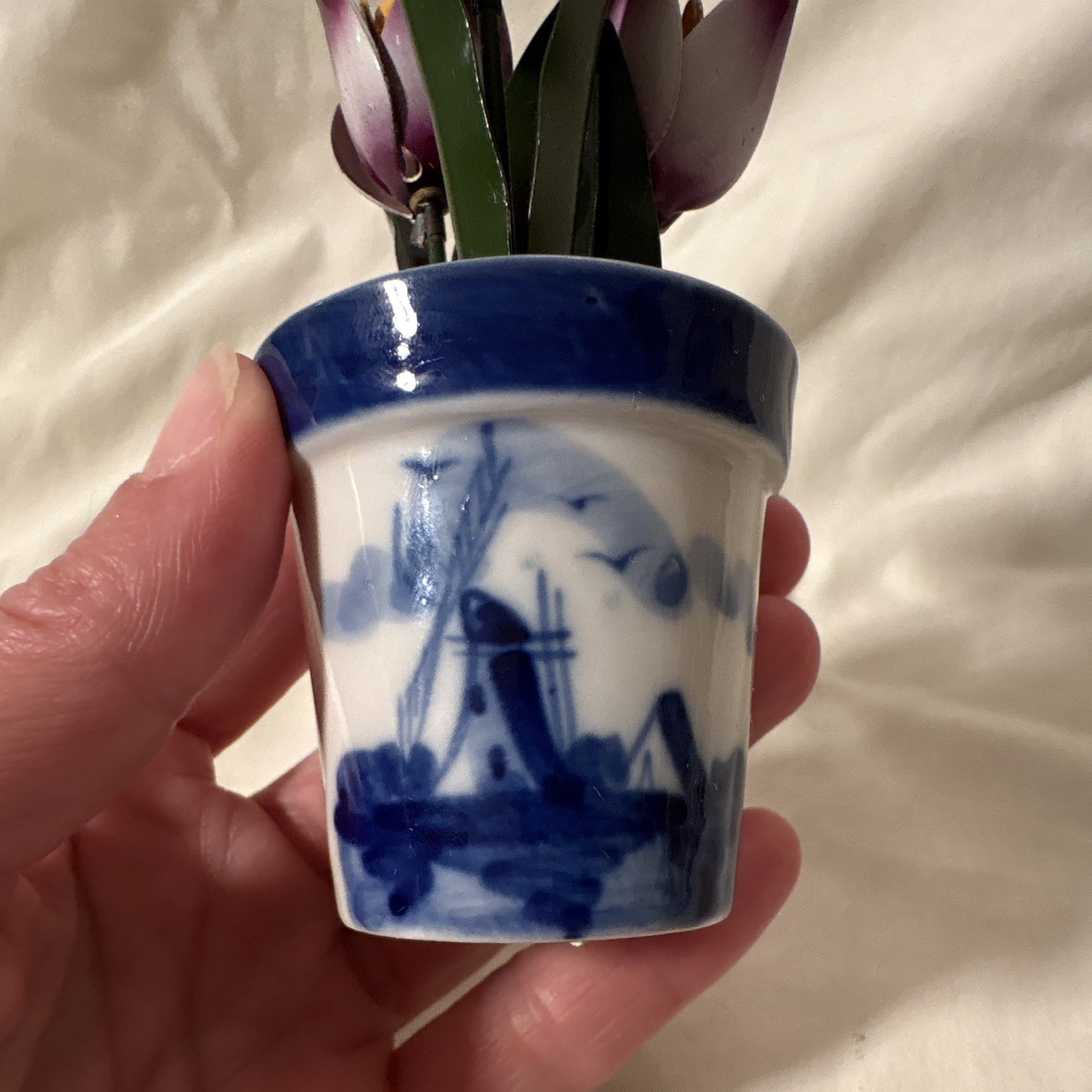Enesco Artificial Crocus Floral Arrangement Ceramic Pot Blue/White Delft 6 in