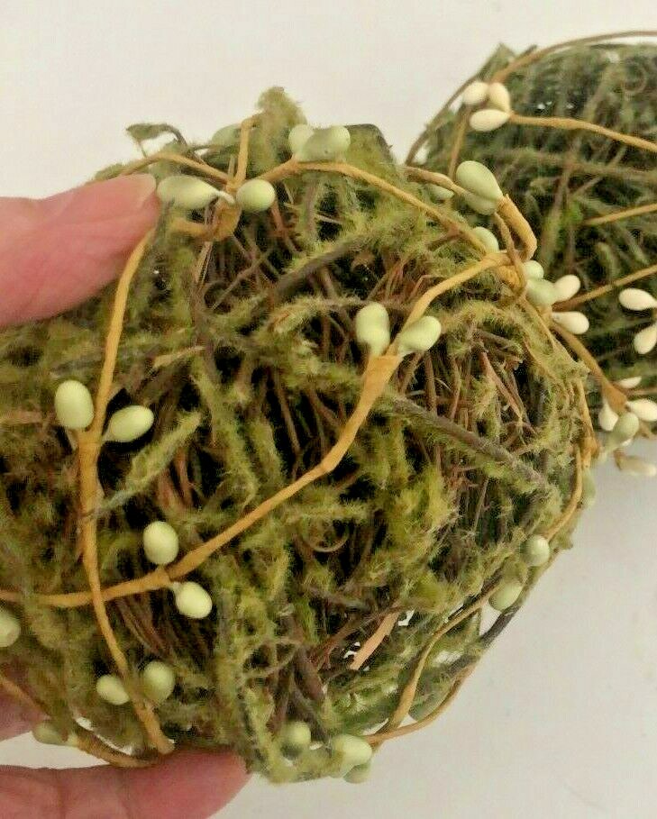 Grapevine MOSS BALL with White Berries FLORAL DECOR