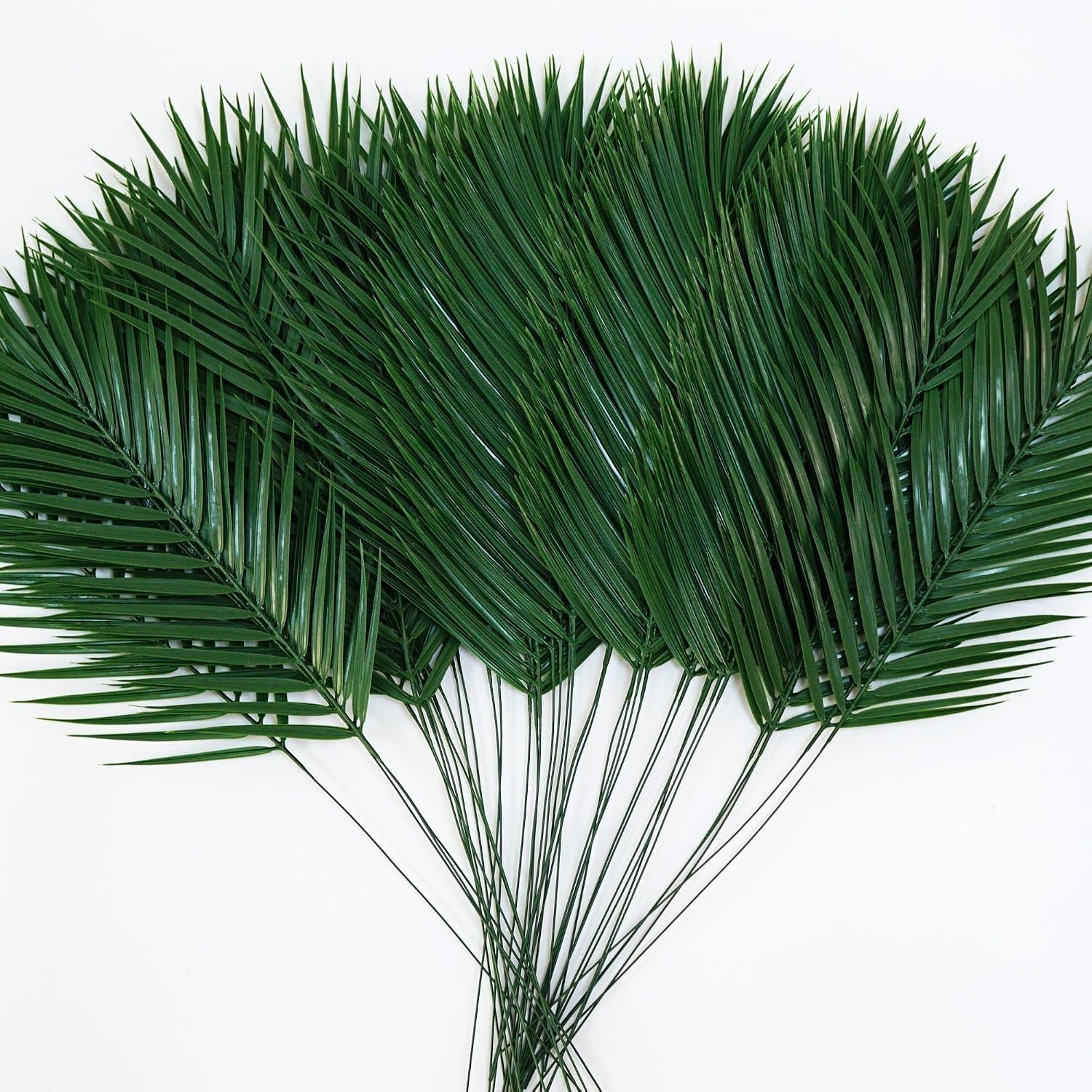 Realistic 25in Faux Palm Fronds – 50pcs for Effortless Indoor/Outdoor Style