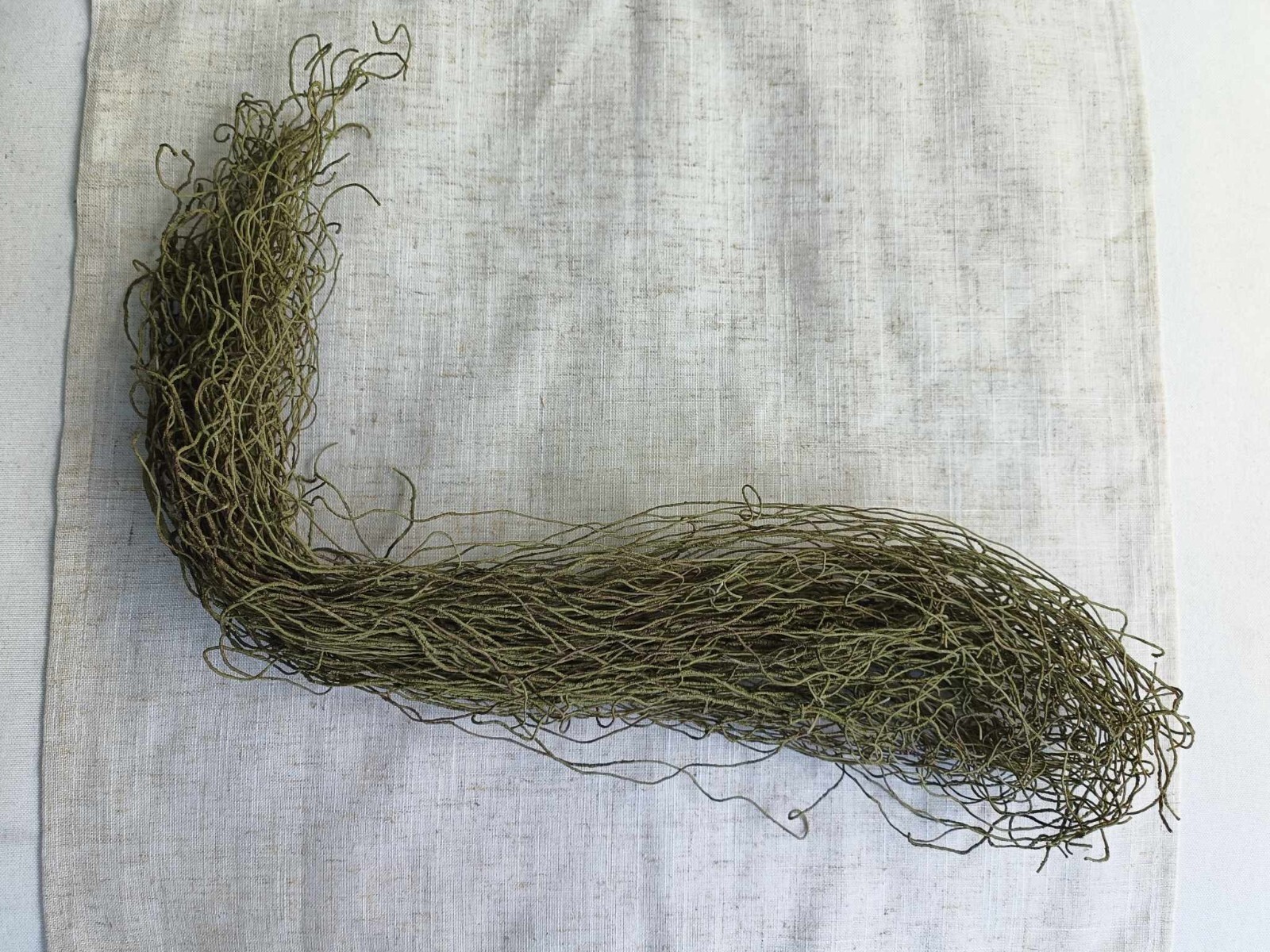 FLORA BELLE Artificial BRAMBLE VINE **BNWT * Ideal for weddings or tablescapes