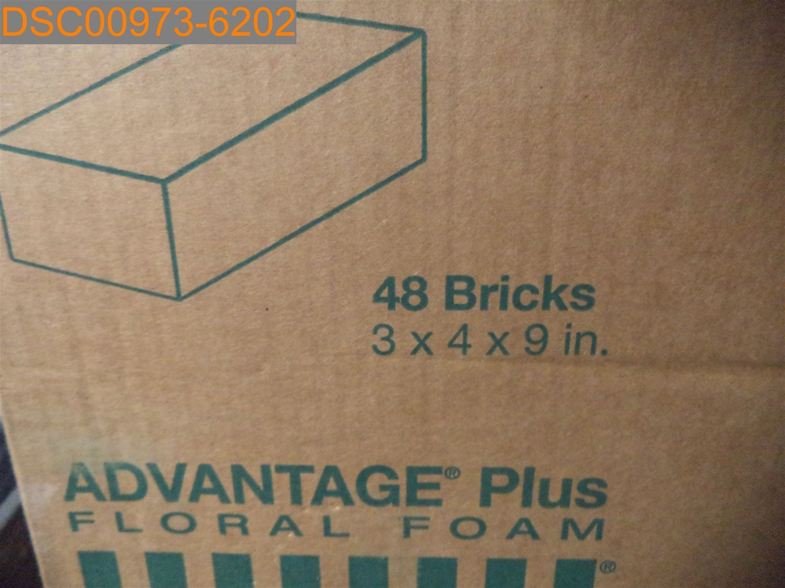 Qty=48: Oasis Advantage Floral Foam 3″ x 4″ x 9″ 10-00180, 045744001807