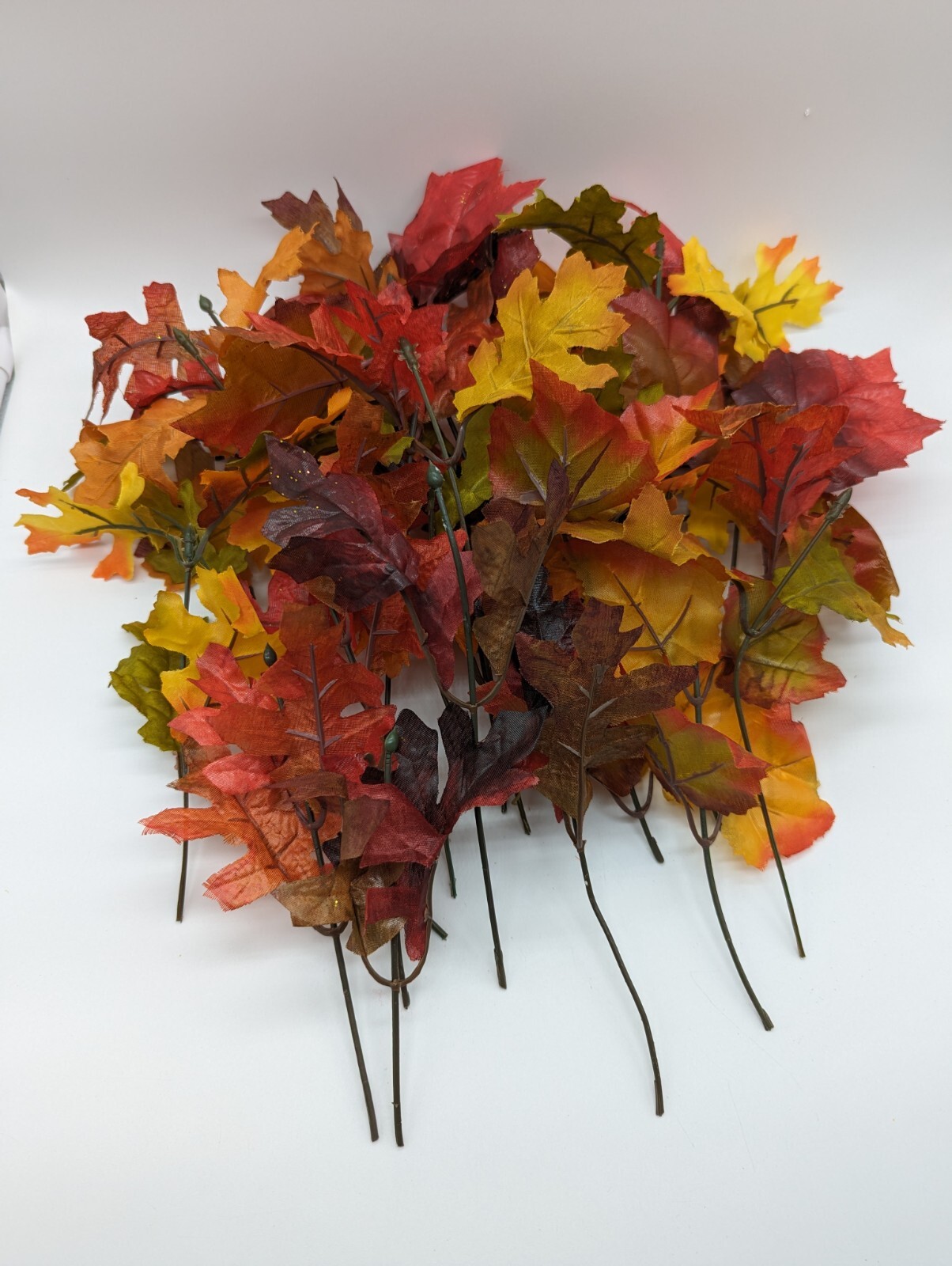 Thanksgiving Display Pcs Maple & Oak Leaves Bunches Stems Plastic Covered Wire