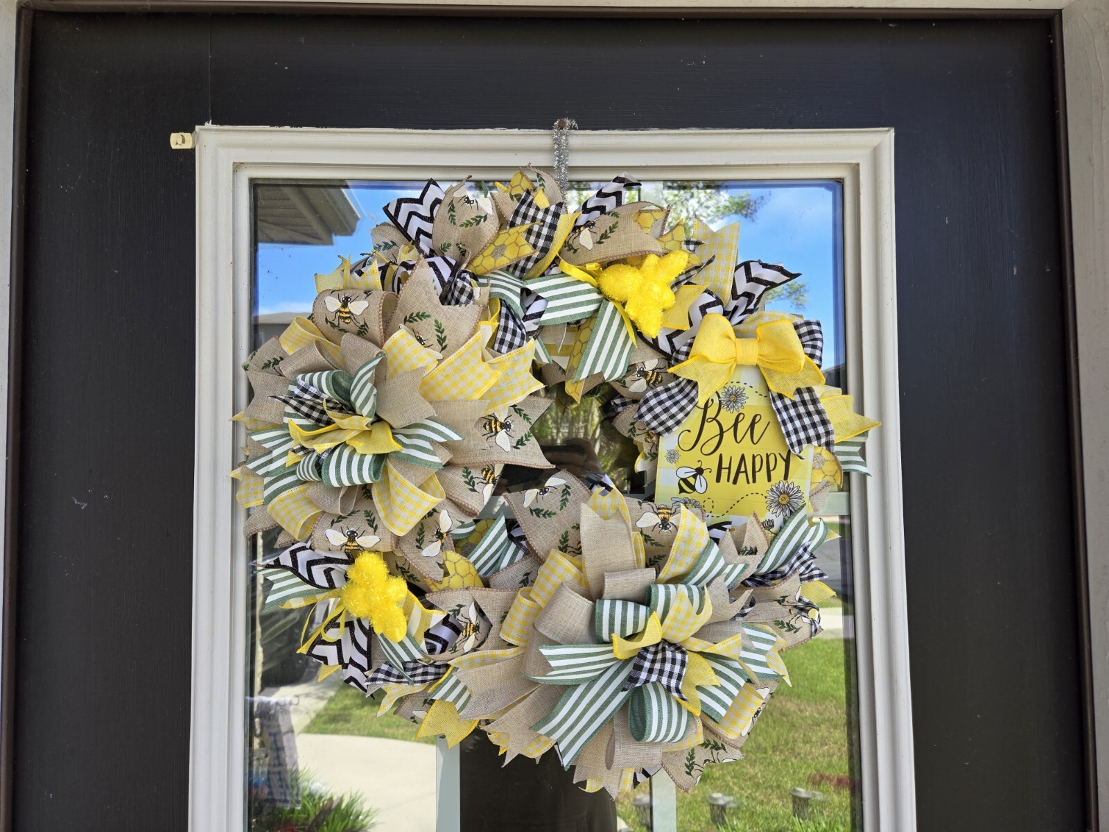 BEE happy WELCOME Spring Summer Fall Front Door Wreath Wall Decor Yellow Green