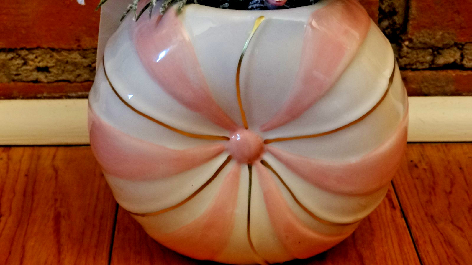 Flora Bunda Christmas Candy Floral Mix Pastel Arrangement Ceramic Pot