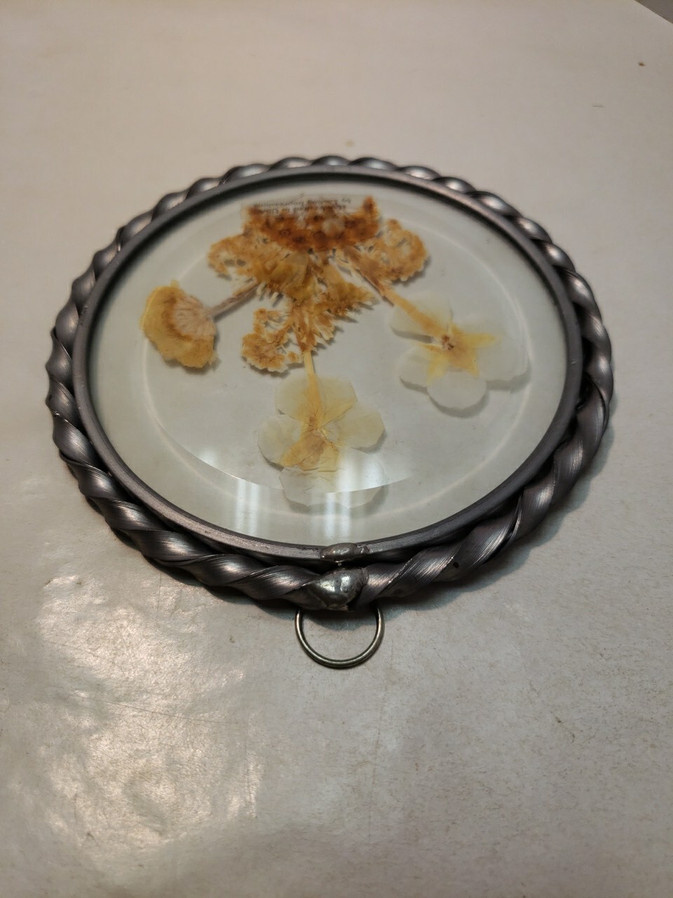 Round Silver Hanging Frame w Dried Flowers 4.5″ Diameter Lasting Impressions USA