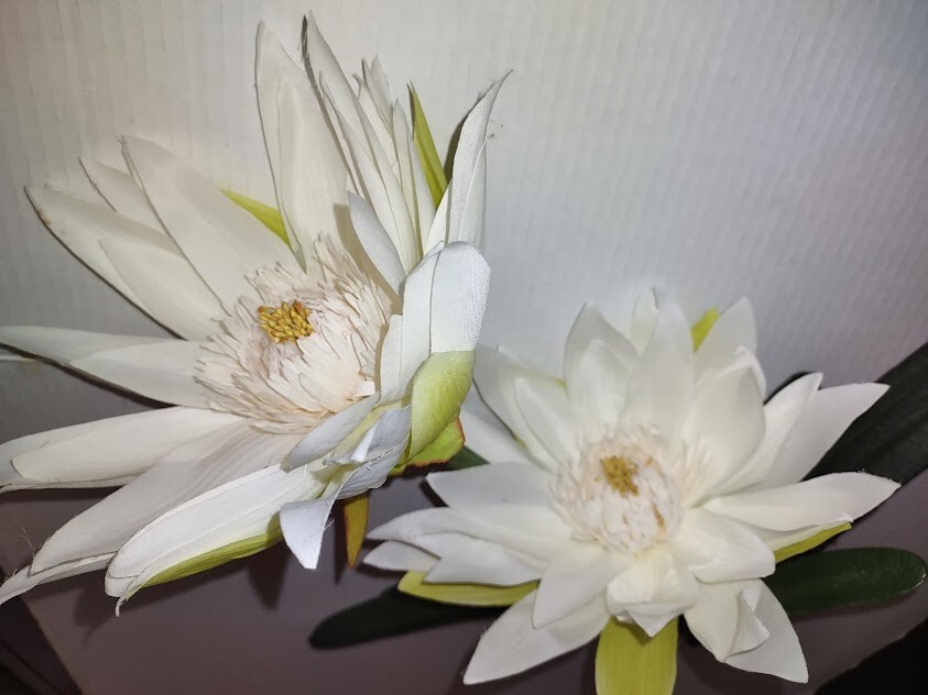 Artificial lotus flower decoration
