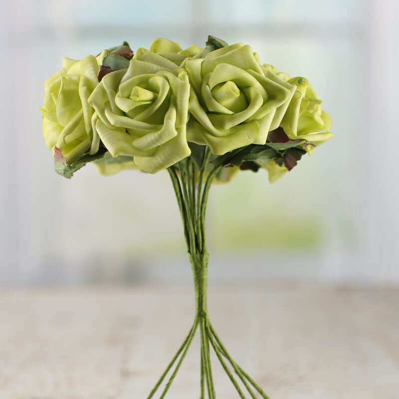 Sweet Bundle of Colorful Key Lime Green Roses